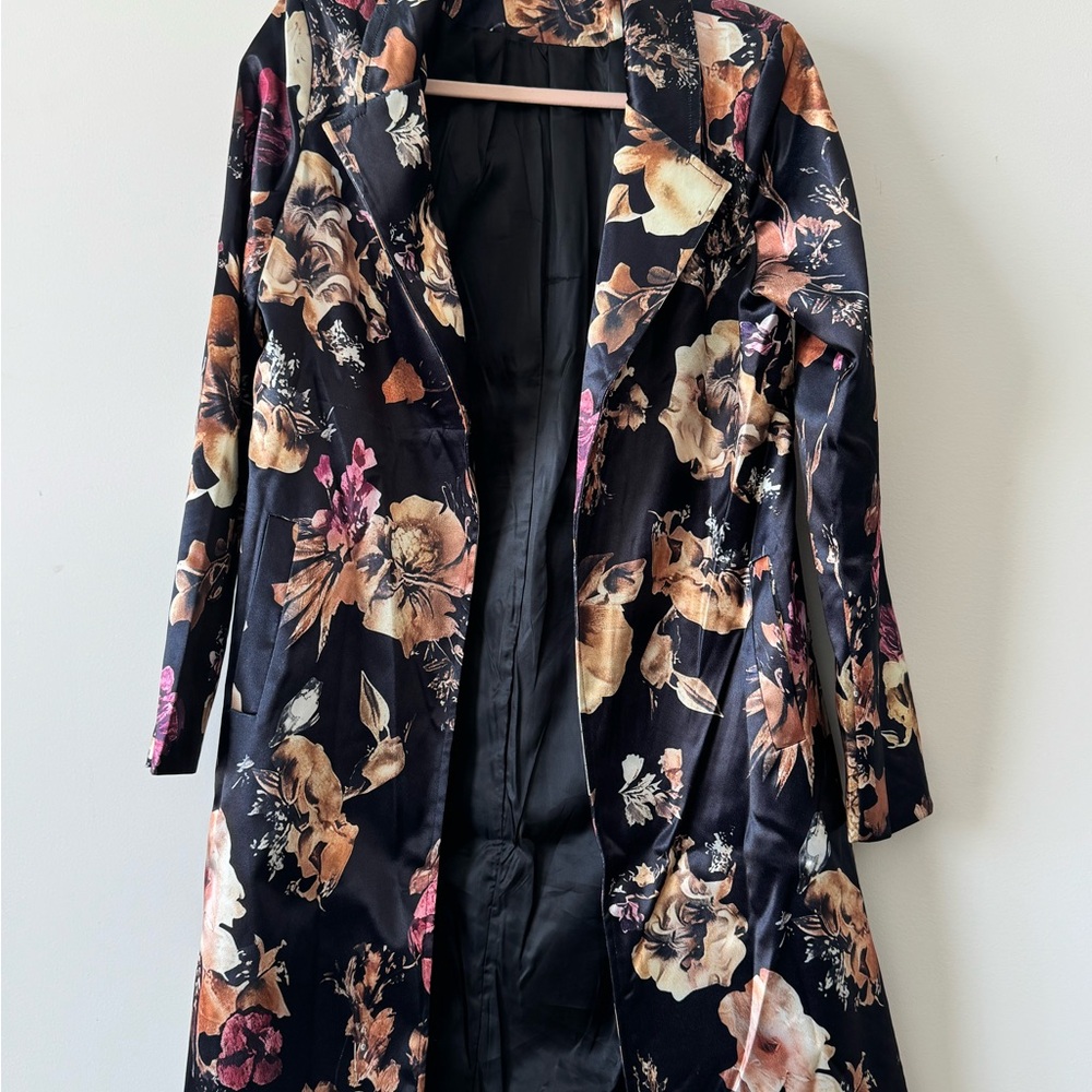 Floral Silky Trench Coat Medium